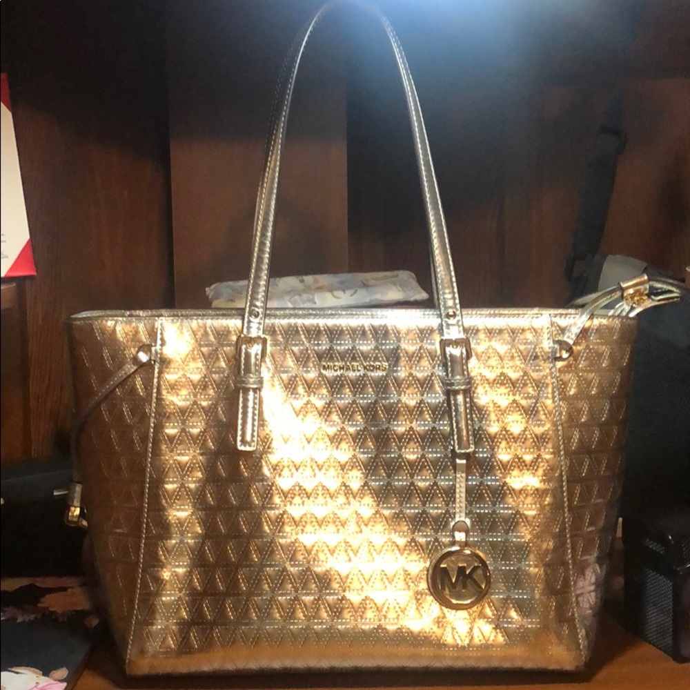 Michael Kors purse
